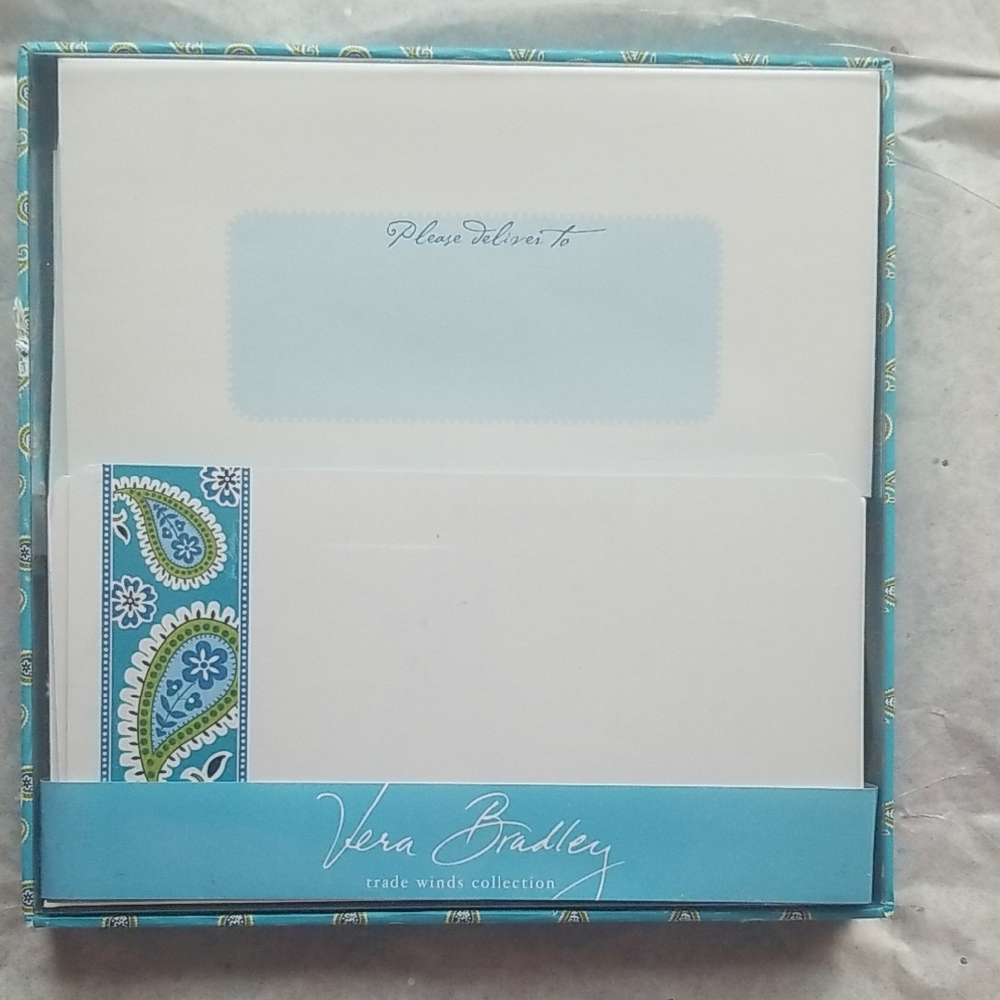 Vera Bradley Trade Winds Stationery Set in Blue and White